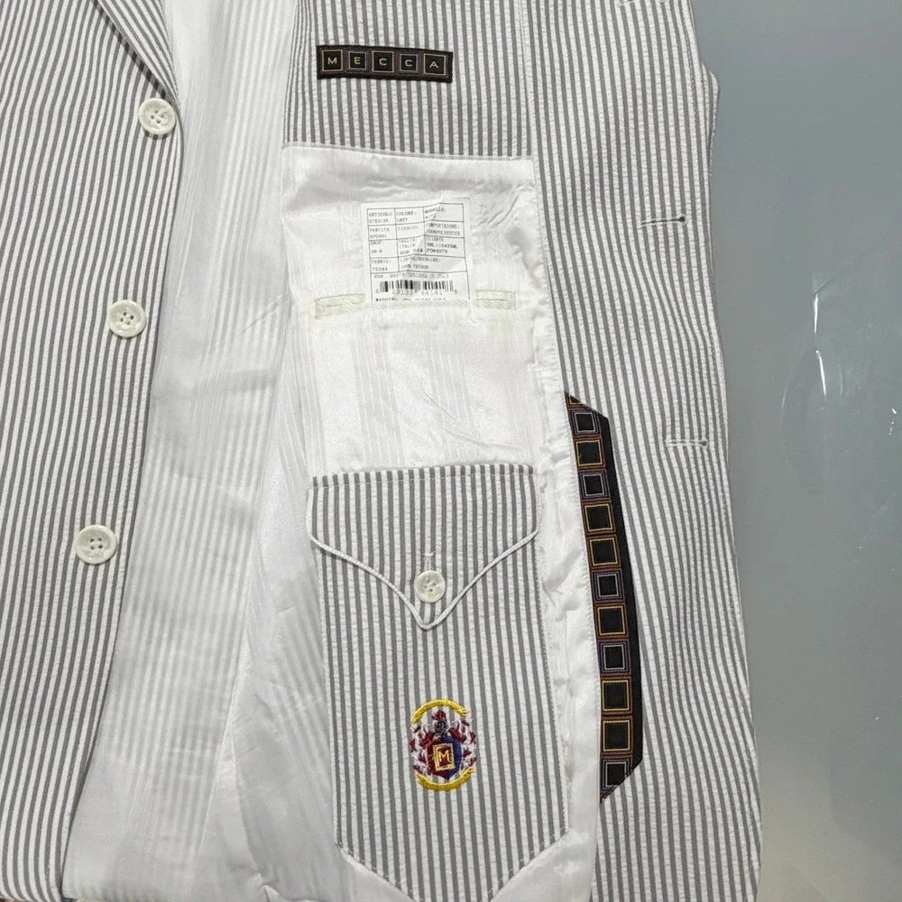 Mecca Men Seersucker Blazer and Vest Set Gray White Striped 3 Button Suit Jacket
